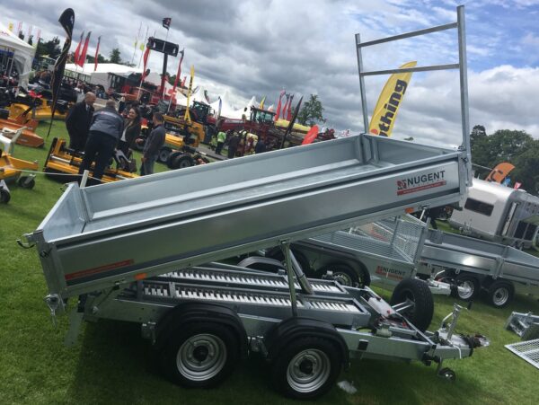 Nugent T3718H TipTrailer